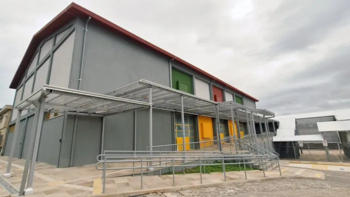 Auditório do Instituto de Educação Cristóvão de Mendoza, em Caxias do Sul, foi renovado -Foto: Juliana Cagliari Stefani/SOP