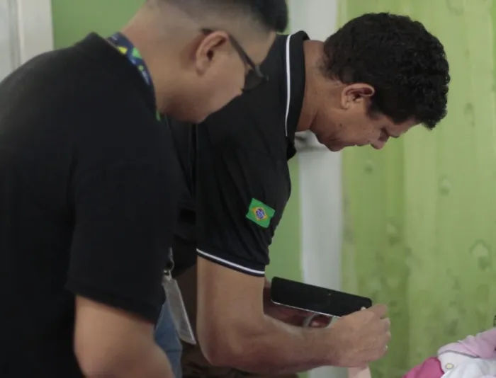 SSP-AM leva atendimento domiciliar para emissão da CIN a mulher com deficiência em área rural