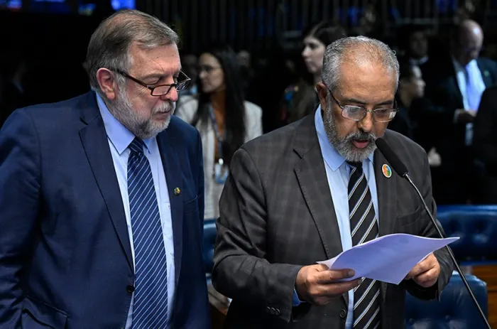 Criada a Frente Parlamentar pela Paz Mundial