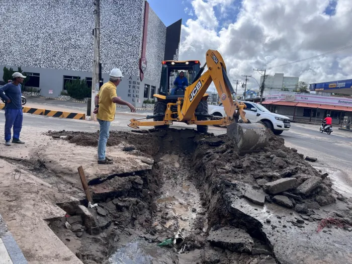 Alagoinhas pós-chuvas: equipes de manutenção já atuaram em 70 localidades
