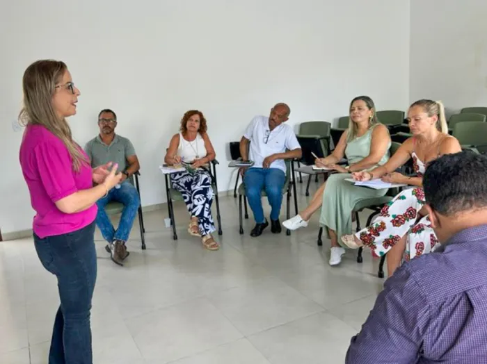 Vitória da Conquista dá início às discussões estratégicas sobre o Plano Municipal de Educação 2026