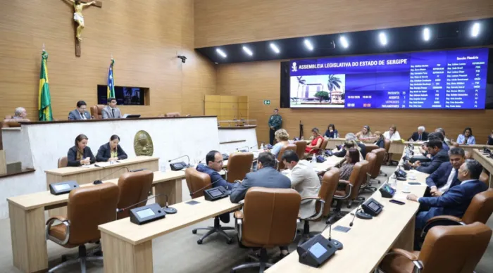 Governo de Sergipe avança na modernização rodoviária com aprovação da UGP pela Alese