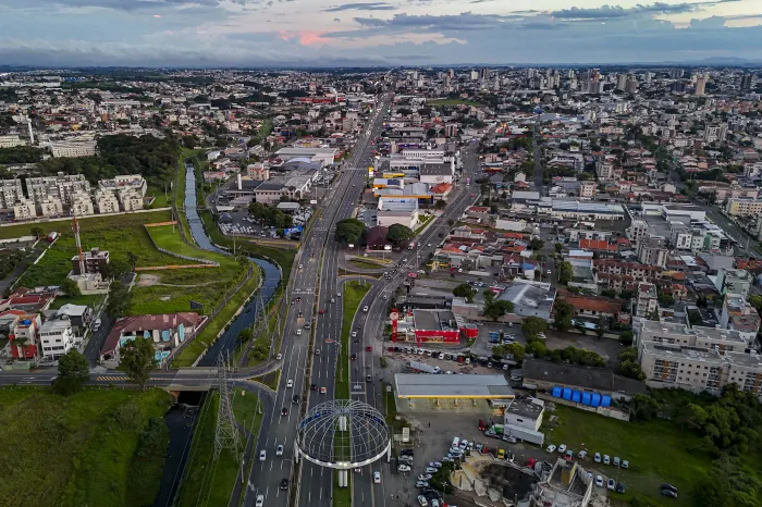 São José dos Pinhais sobe 12 posições e entra no Top 20 do saneamento no Brasil