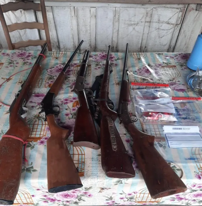 Polícia Civil cumpre dois mandados judiciais contra investigado por violência doméstica