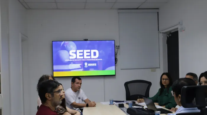 Secretaria de Estado da Educação apresenta propostas de avanço do magistério para Associação Docente das Redes Públicas