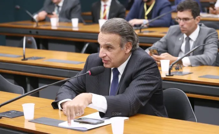 Comissão aprova obrigatoriedade de cursos para condenados por crime de trânsito