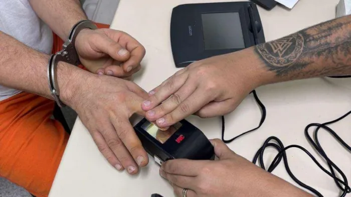 Governo do Estado emite mais de 200 carteiras de identidade para apenados na Penitenciária de Bento Gonçalves