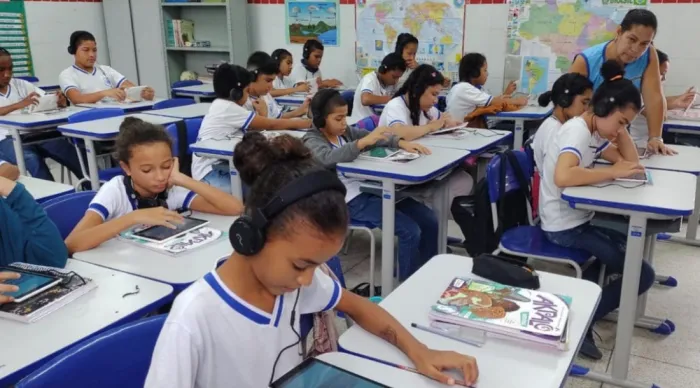 ECA Digital amplia proteção de estudantes e fortalece a educação para o uso seguro da internet