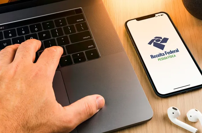 A declaração do Imposto de Renda de 2026 considera os rendimentos recebidos ao longo de 2025 - Foto: stock.adobe.com