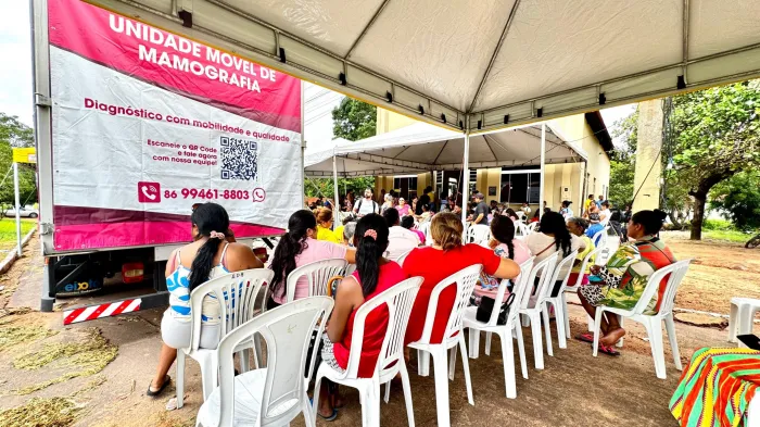 Adelmo Soares promove mutirão de saúde da mulher