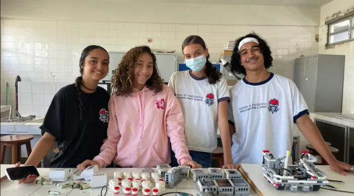 Projeto do Governo do Estado moderniza o ensino, amplia o engajamento dos alunos e influencia escolhas profissionais // Fotos: Bruna de Souza