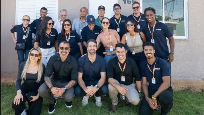 Governador Eduardo Leite entrega 60 moradias definitivas em Campo Bom construídas pelo Programa A Casa é Sua - Município