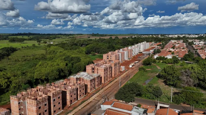 CadÚnico em dia é requisito para famílias participarem de seleção habitacional em Araçatuba