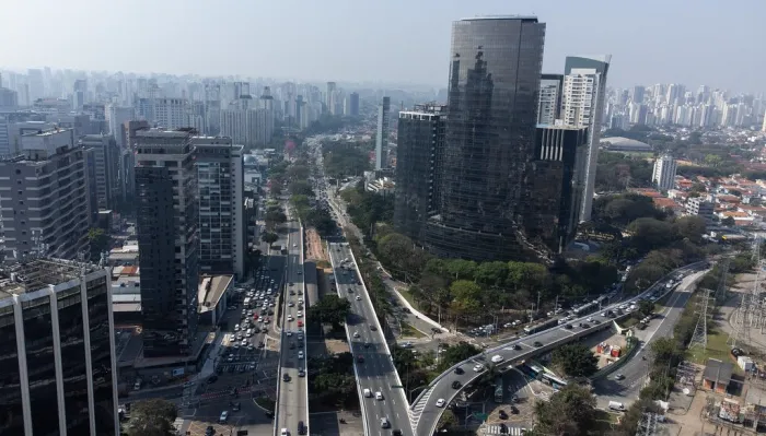 Previsão do tempo para terça-feira (24) em SP: sol entre poucas nuvens