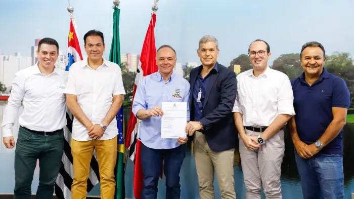 Prefeito autoriza tratativas para implantar gás natural canalizado
