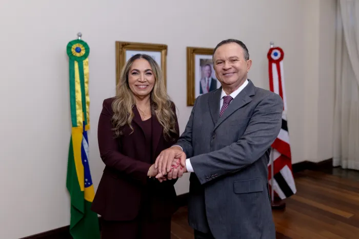 Governador Carlos Brandão dá posse a coronel Augusta Andrade como secretária de Estado da Segurança Pública