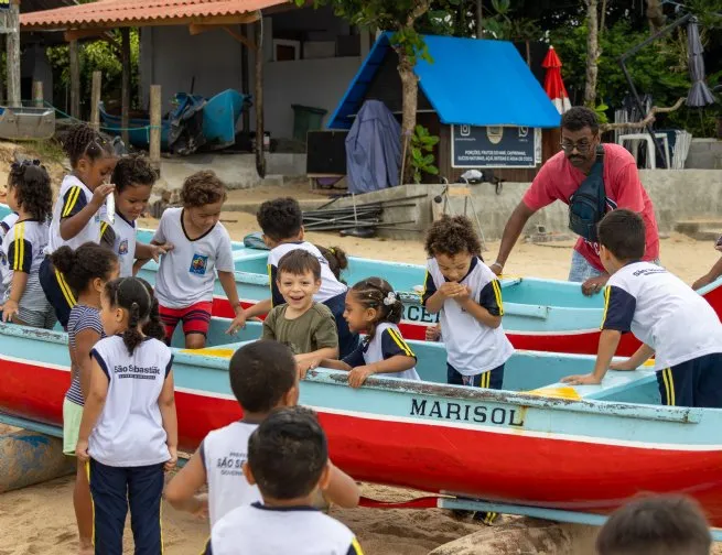 Projeto Bolhinhas Caiçaras une ciência e saber ancestral em São Sebastião