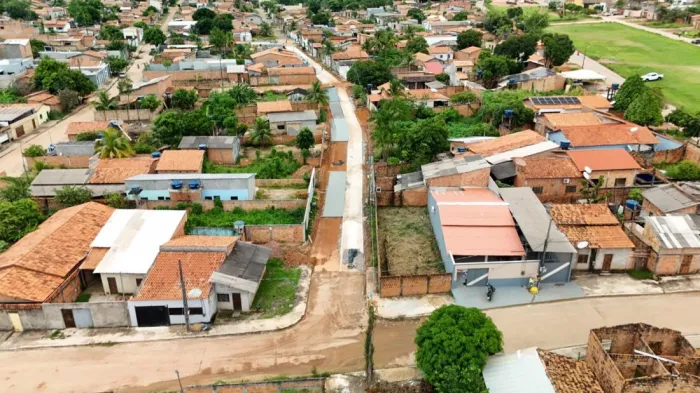 Obras: Prefeitura finaliza concretagem da Avenida Tocantins e completa serviços no Bairro Araguaia