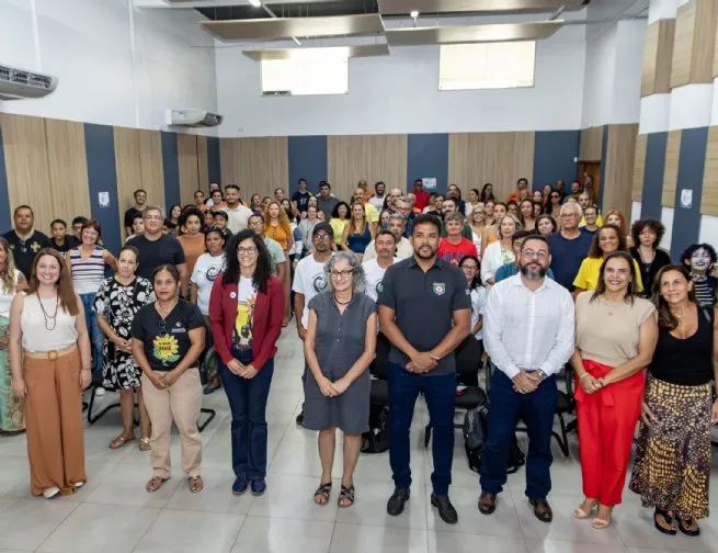 São Sebastião mobiliza educadores e instituições em campanha nacional de prevenção climática