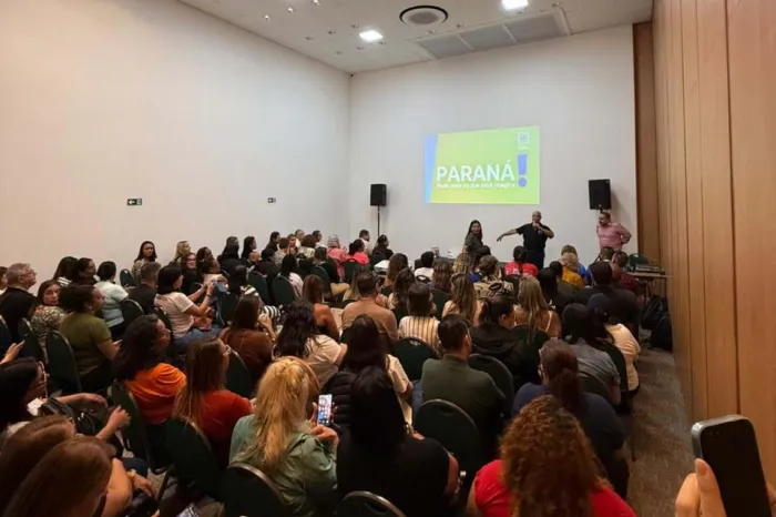 Viaje Paraná promove turismo estadual com capacitação de mais 100 agentes nesta terça
