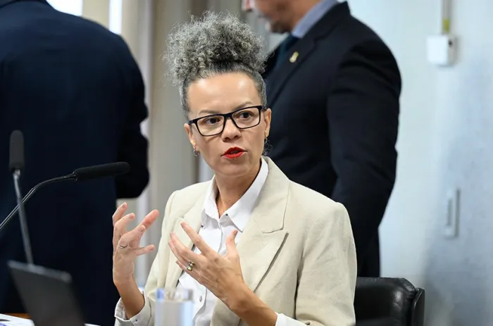Cecília Olliveira: Para recuperar áreas dominadas por facções, é necessária a presença permanente do Estado — com investigação, inteligência, combate à corrupção e regulação econômica - Foto: Andressa Anholete/Agência Senado