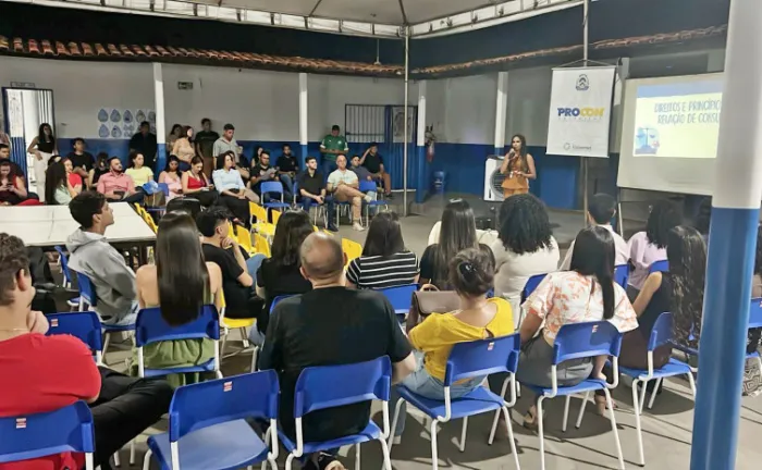 Durante a ação, foram realizadas palestras em escolas, faculdades e instituições, abordando temas como direitos básicos do consumidor, princípios que regem as relações de consumo - Foto: Procon/Governo do Tocantins