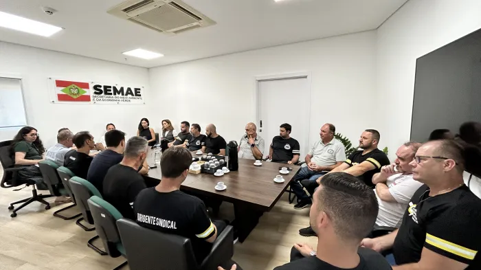 Plano de Transição Energética Justa: SEMAE recebe representantes de sindicatos de mineração da região Sul