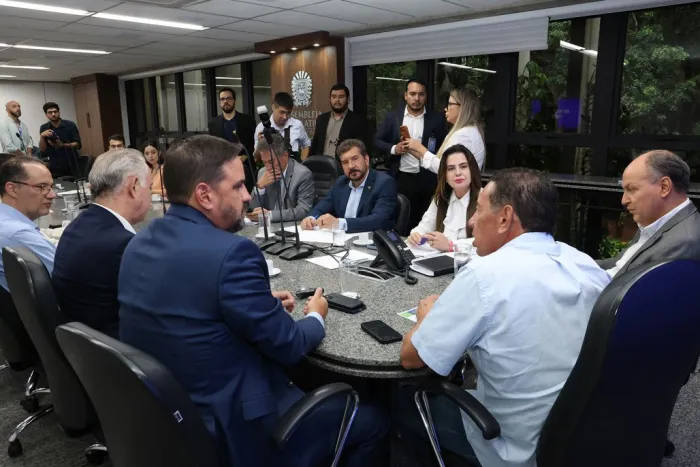 Motiva Pantanal mostra investimentos e deputados apontam trechos críticos na BR-163