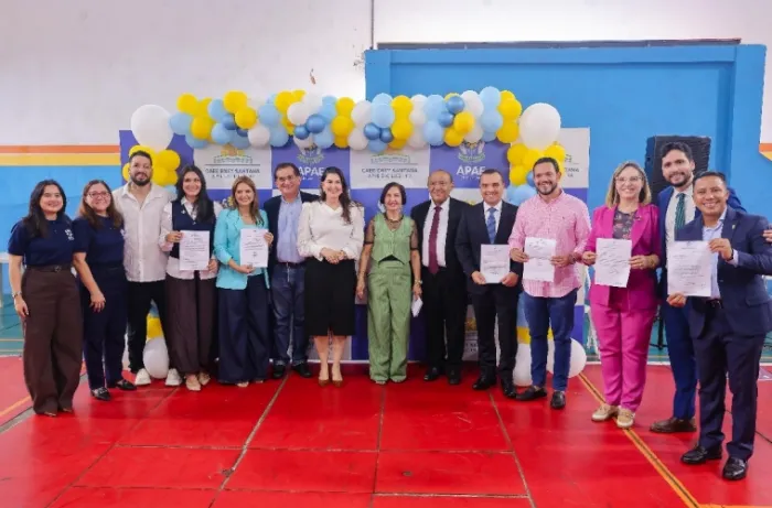 Raimundo Penha comemora aniversário da APAE e destina mais R$ 500 mil à instituição