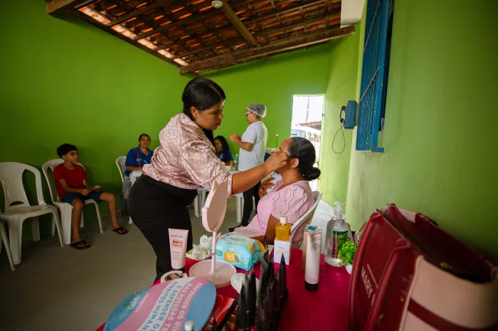 Prefeitura de Lauro de Freitas e APAE promovem ação de acolhimento e autocuidado para mães atípicas