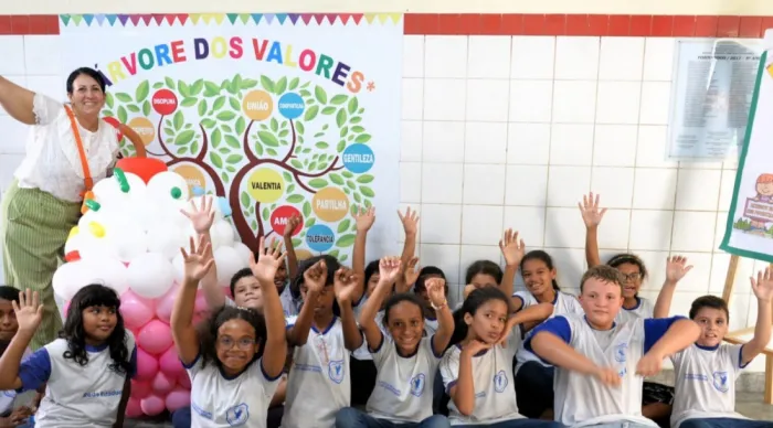 Regime de colaboração e fortalecimento de políticas educacionais impulsionam a alfabetização em Sergipe