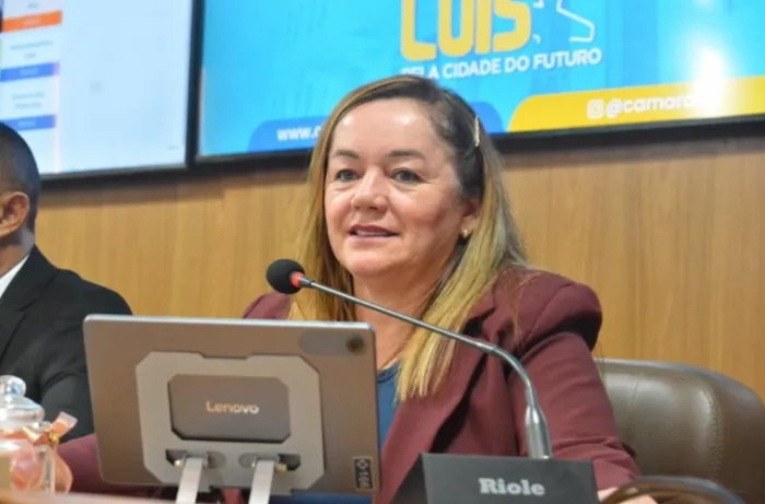 Rosana da Saúde apresenta proposta para prevenir lesões ocupacionais em servidores do Município