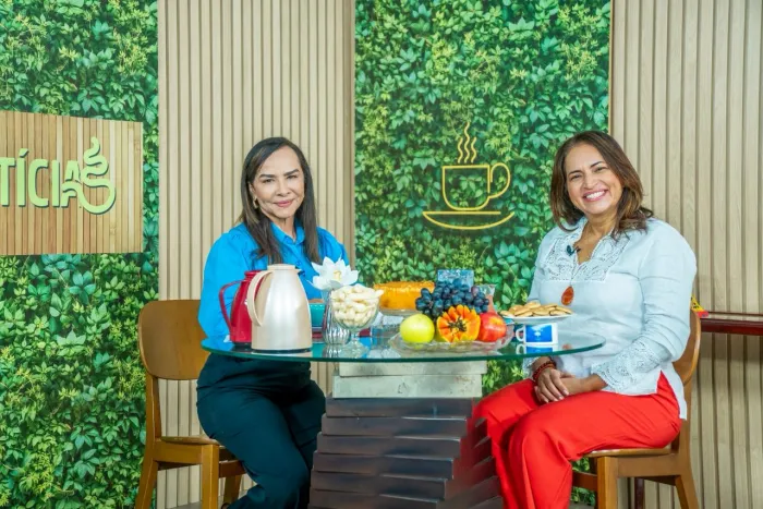 A apresentadora Elda Borges recebeu a promotora de Justiça, Flávia Nava, no Café desta quarta-feira