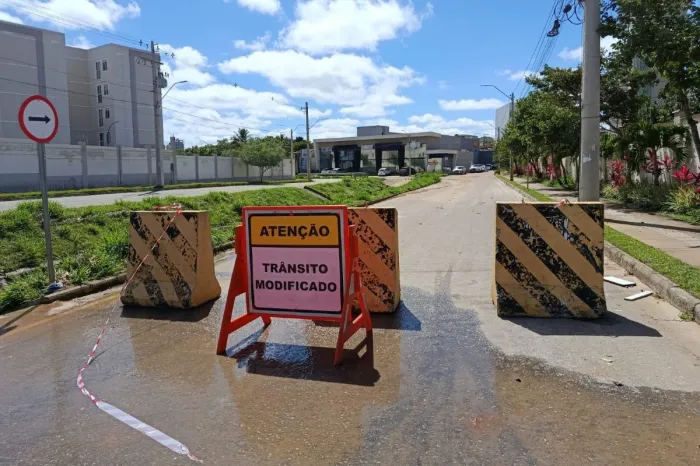 Prefeitura realiza dispensa de licitação para instalação emergencial de defensas metálicas na Avenida Caracas
