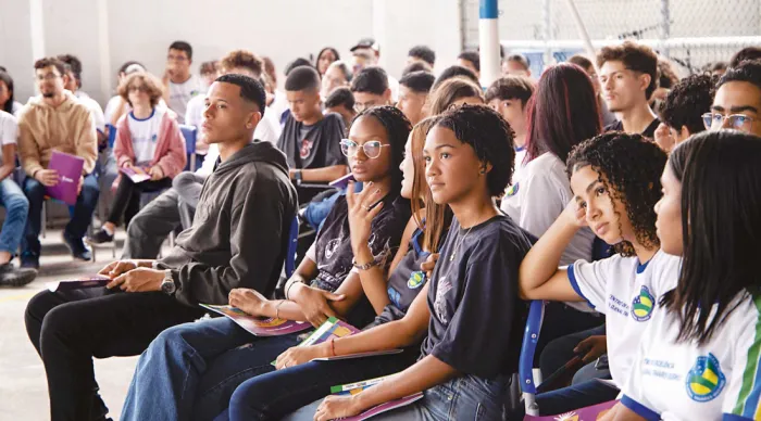 Centro de Excelência Djenal Tavares lança projeto Cultura e Paz em alusão à Semana Escolar de Combate à Violência contra a Mulher