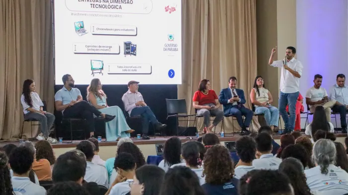 Educação da Paraíba realiza culminância da Plataforma de Saúde Emocional e assina protocolo para levar internet banda larga a 100% das escolas estaduais