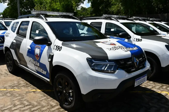 PMES entrega mais 49 viaturas blindadas e automáticas