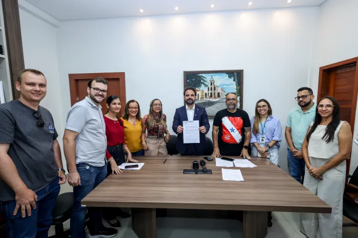 Gestão: Assinadas ordens de serviço para revitalização e ampliação das Escolas Darcy Ribeiro e Olavo Bilac