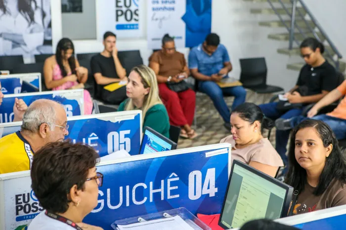 Sine-JP inicia semana com oferta de 635 vagas de emprego em vários setores