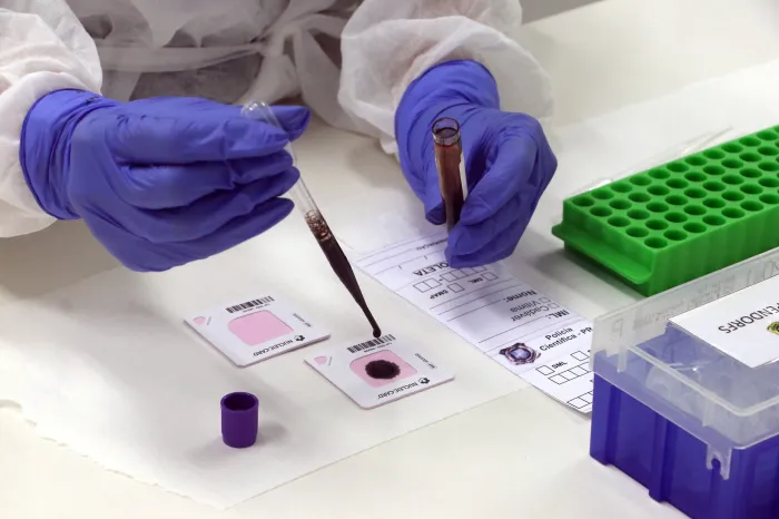 Match genético soluciona caso de 2013 e evidencia banco de perfis nas investigações