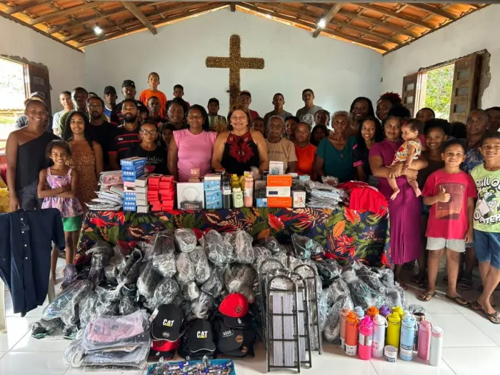 Famílias do Quilombo Caldeirão recebem mais de 500 produtos da Receita Federal em parceria com a Sasc