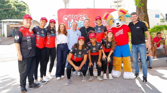 Olhar Solidário entrega óculos e ovos de Páscoa