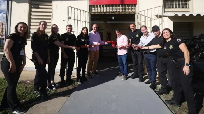 Parceria entre governo do Estado e iniciativa privada inaugura fábrica de calçados na Penitenciária Estadual de Caxias do Sul