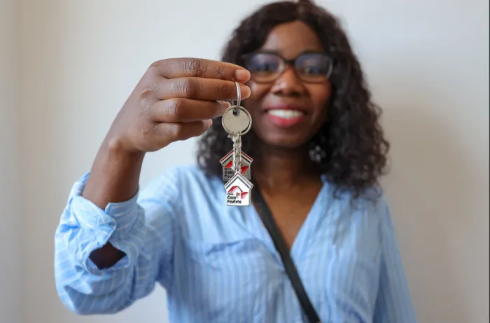 Casa Paulista garante moradia a quase 140 famílias com subsídios estaduais em Botucatu e Marília