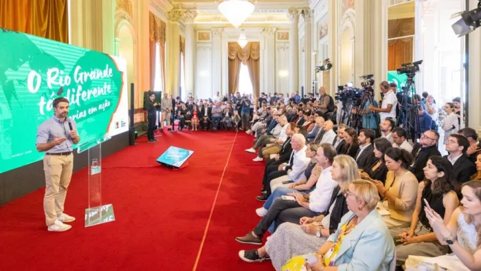 Leite destacou que agenda de parcerias foi construída paralelamente ao processo de reestruturação do Estado -Foto: Maurício Tonetto/Secom