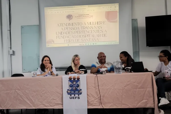 Feira amplia debate e reforça atendimento a mulheres e pessoas trans