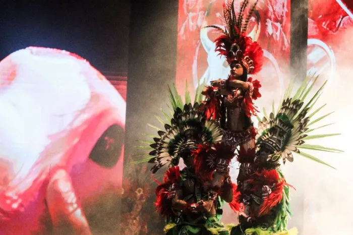 Espetáculo ‘Puracysawa’ leva a magia do Festival de Parintins ao Teatro Amazonas