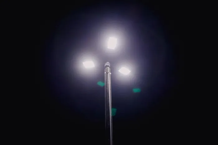 Cícero Lucena entrega iluminação em LED em mais 15 bairros e João Pessoa chega a 48 localidades contempladas