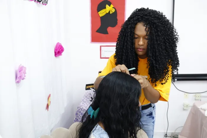 Prefeitura de Petrolina promove ação de acolhimento e cuidado para mulheres atendidas pelo CEAM