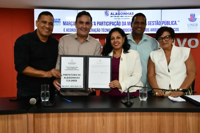 Prefeitura e Uneb firmam acordo para preservação da memória histórica de Alagoinhas